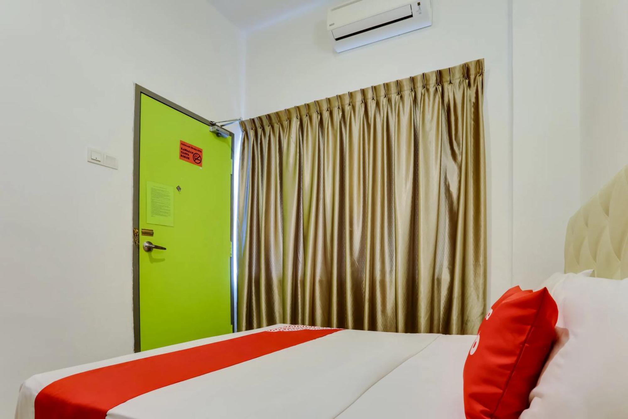 Selesa View Bukit Gambir Hotel Exterior foto